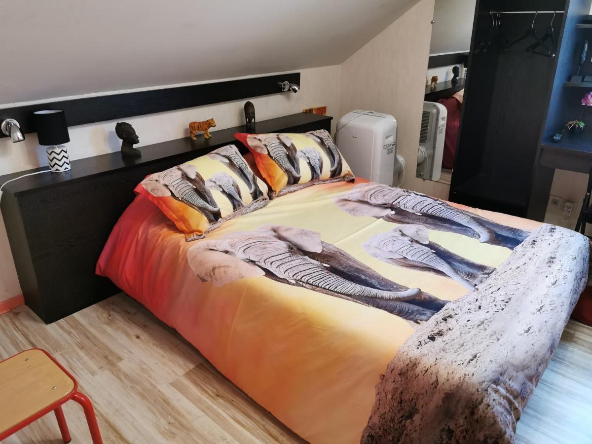Hotel Le Bambi Baume-les-Dames Luaran gambar